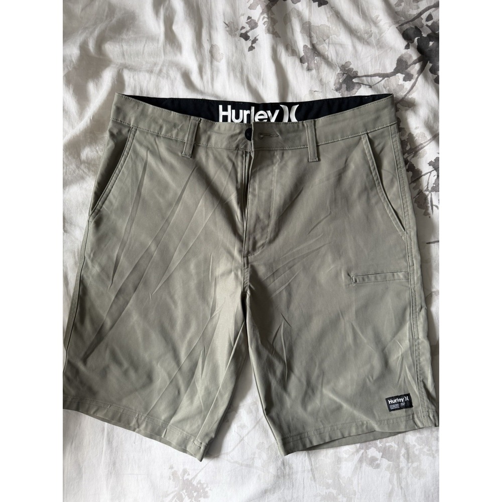 Hurley Performance Outdoor Shorts Lightweight Breathable Stretch Khaki Chino